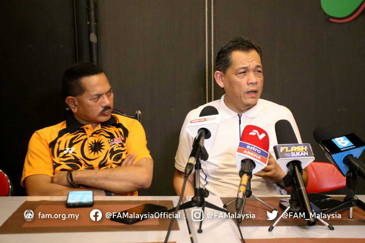 Chủ tịch Hiệp hội bóng đá Malaysia (FAM) Datuk Hamidin Mohd Amin tin tưởng U22 Malaysia có thể đánh bại Việt Nam và Thái Lan để giành vé vào bán kết - Ảnh: FAM