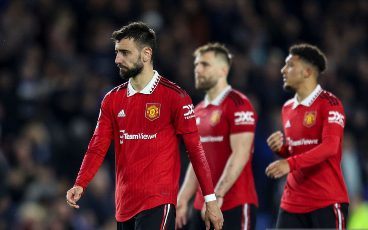 Man Utd thua Brighton ở phút 90+9