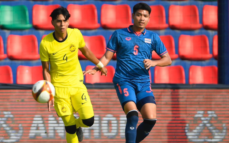 U22 Thái Lan đánh bại Malaysia 2-0 ở SEA Games 32