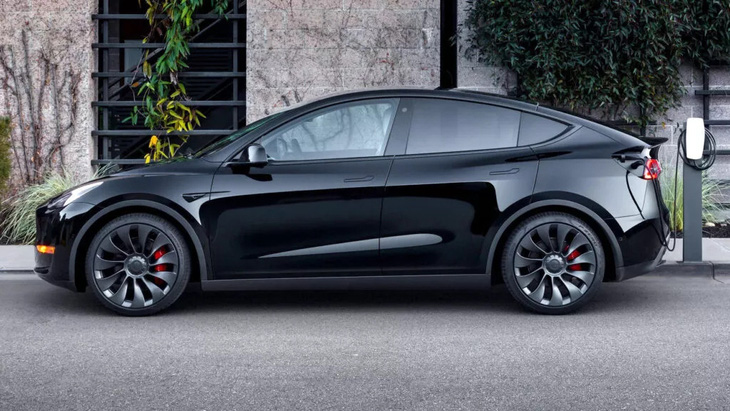 Tesla bán chạy thứ 3 thế giới, vượt cả Toyota Camry, Honda CR-V - Ảnh 1.