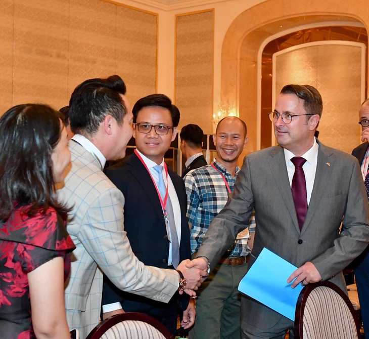 Chủ tịch Hội Doanh nhân trẻ Việt Nam trao đổi về tài chính xanh với Thủ tướng Luxembourg - Ảnh 2.