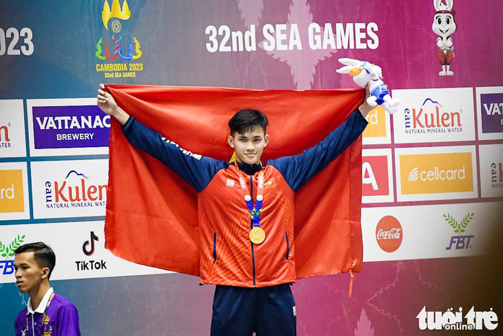 Phá kỷ lục SEA Games, Phạm Thanh Bảo tặng huy chương cho người bà quá cố - Ảnh 2.