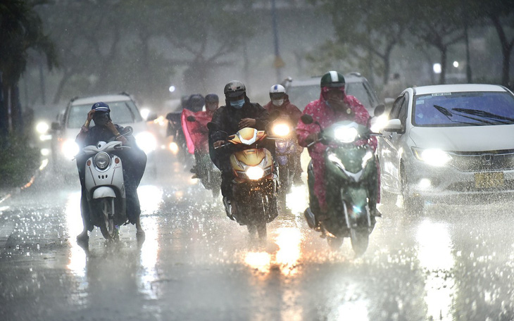 TP.HCM và các tỉnh miền Đông có trận mưa 