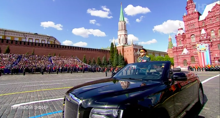 Lễ duyệt binh bắt đầu trên Quảng trường Đỏ ở Matxcơva ngày 9-5 - Ảnh: 1TV.RU