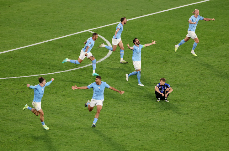 Những khoảnh khắc đáng nhớ ở chung kết Champions League - Ảnh 17.