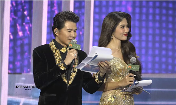 Tẽn tò với sự cố MC Miss World Vietnam đọc nhầm tên thí sinh in top - Ảnh 2.