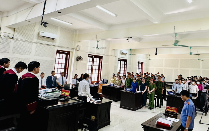 Cô giáo Lê Thị Dung tiếp tục kêu oan tại phiên tòa phúc thẩm