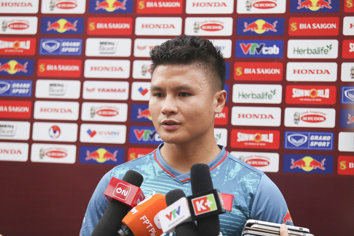 Quang Hải: Cường độ tập luyện ở đội tuyển Việt Nam cao hơn Pau FC - Ảnh 1.