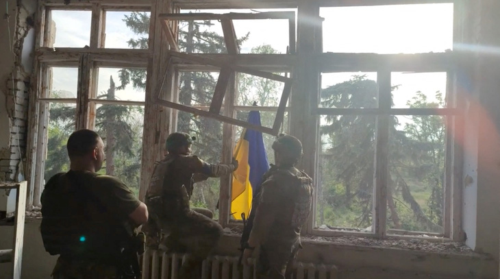 Ukraine có được thành công đầu tiên trong chiến dịch phản công - Ảnh 1.