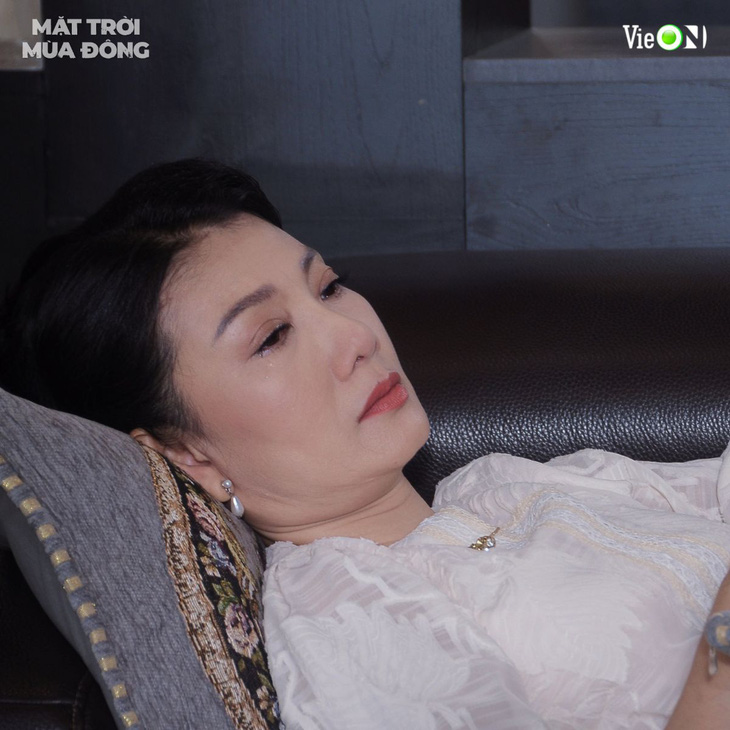 Top những bà mẹ độc lạ nhất màn ảnh Việt - Ảnh 4.