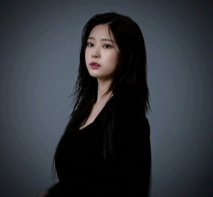 Cựu thành viên IZ*ONE - Kim Min Ju gây bão vì gương mặt hoàn hảo - Ảnh 4.