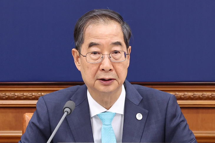 Thủ tướng Hàn Quốc sẵn sàng uống nước nhiễm phóng xạ đã xử lý - Ảnh 1.