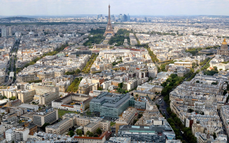 Paris - London và minh chứng bạn không cần những tòa nhà chọc trời để phát triển