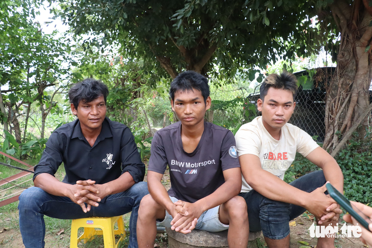 Con tin vụ tấn công 2 trụ sở xã ở Đắk Lắk: Tính chạy nhưng sợ bị bắn sau lưng - Ảnh 1.