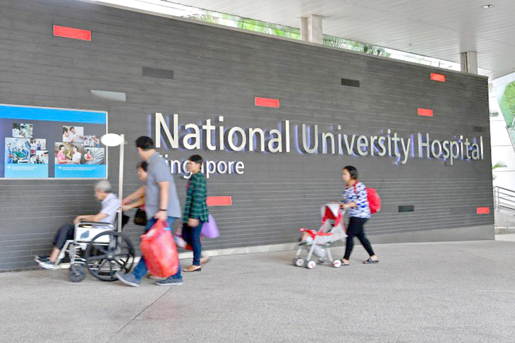Bệnh viện Đại học Quốc gia Singapore (NUH)  - Ảnh: Straits Times