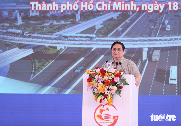 Thủ tướng: Quyết tâm đến năm 2025 có trên 3.000km cao tốc đưa vào khai thác - Ảnh 1.