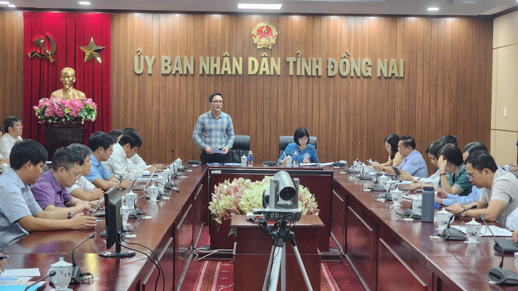Đại diện ngành điện phía Nam làm việc với UBND tỉnh Đồng Nai về công tác cung cấp điện năm 2023 và chương trình tiết kiệm điện
