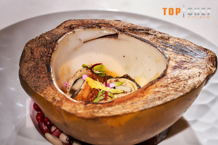 Top Chef Việt Nam tập 2: Thử thách sáng tạo món ăn từ 4 loại gà - Ảnh 4.