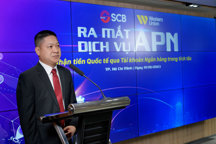 Ông Nguyễn Thành Nam - phó tổng giám đốc SCB - tại lễ ra mắt dịch vụ APN