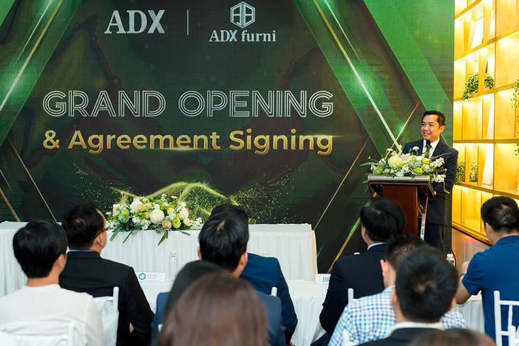 Chủ tịch HĐQT ADX Group phát biểu tại buổi lễ khai trương và ký kết hợp tác chiến lược
