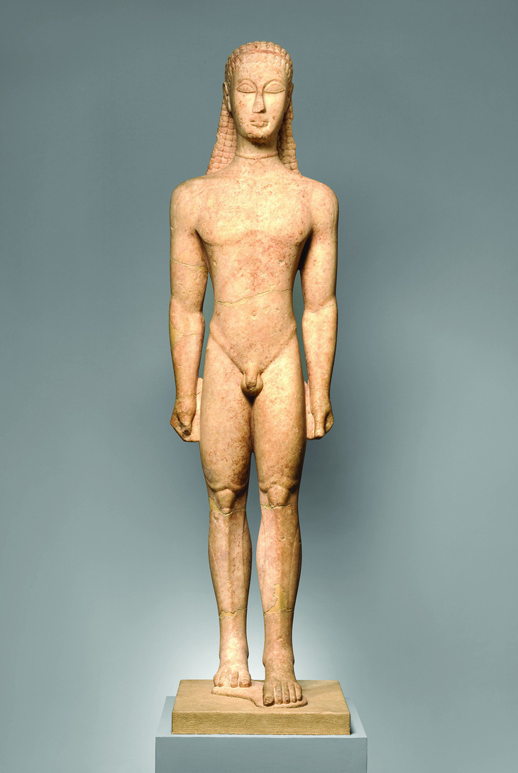 Tượng một thanh niên làm bằng cẩm thạch thời Hy Lạp cổ đại, 590-580 trước Công nguyên. Ảnh: Metropolitan Museum of Art