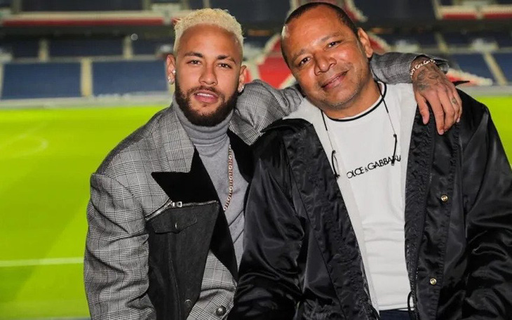 Cha Neymar bị bắt vì xây dựng trái phép