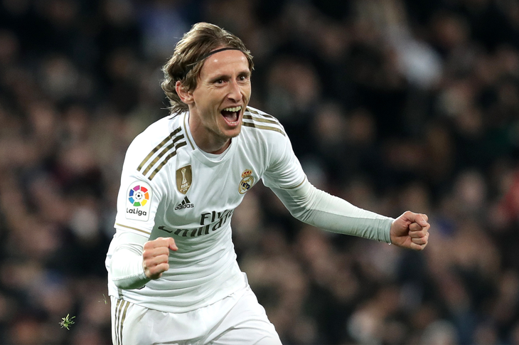 Vượt qua mãnh lực đồng tiền, Luka Modric ở lại với Real Madrid - Tuổi Trẻ  Online