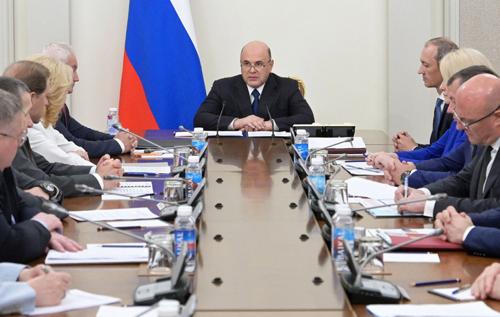Thủ tướng Nga kêu gọi đoàn kết quanh ông Putin sau vụ Wagner - Ảnh 1.