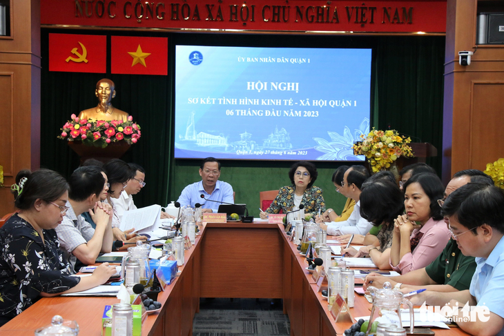 Chủ tịch Phan Văn Mãi: Kinh tế đêm không phải trải hàng quán ra để ăn chè bưởi, xiên que - Ảnh 1.