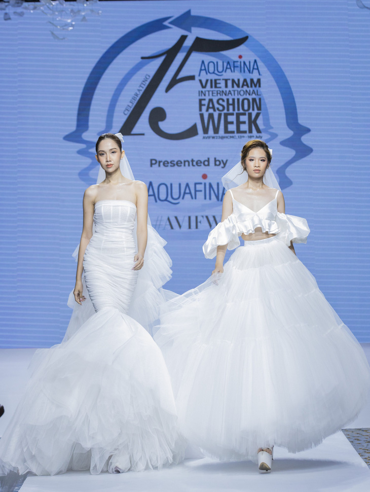 Singapore, Hà Lan, Úc… tham gia Tuần lễ thời trang quốc tế Việt Nam 2023 - Ảnh 6.