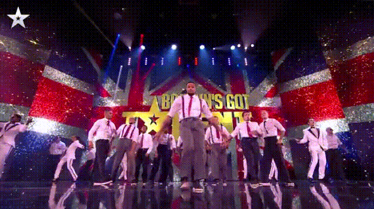 MC Britains Got Talent bị tân quán quân xô ngã vào đêm chung kết - Ảnh 5.