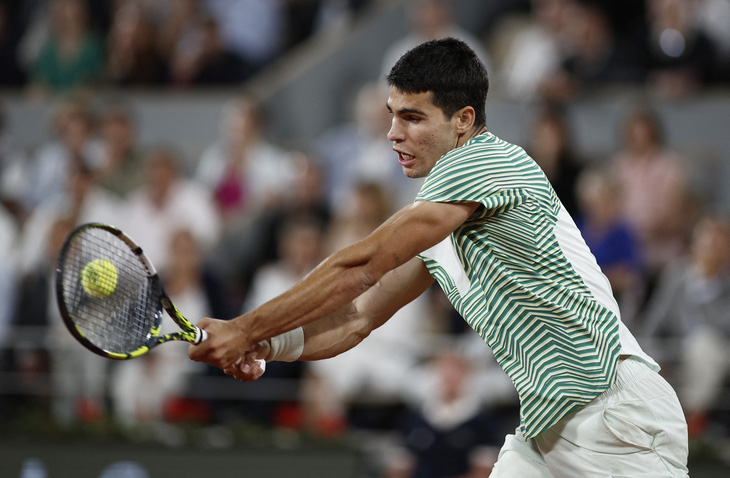 Djokovic đại chiến Alcaraz ở bán kết Roland Garros - Ảnh 3.