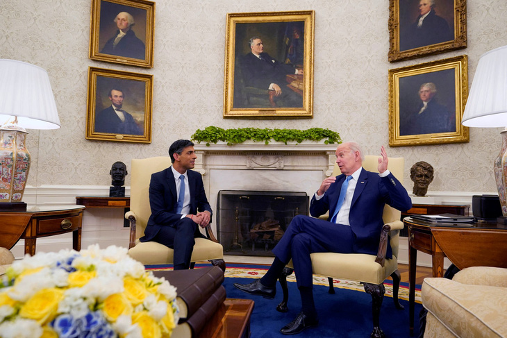 Ông Biden nói Mỹ đủ tiền hỗ trợ Ukraine lâu dài - Ảnh 1.