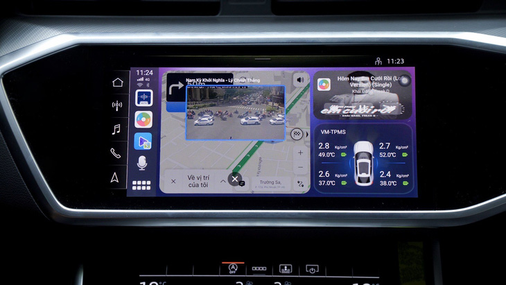 Giao diện VIETMAP BS10 trên màn hình xe Audi, cho phép hiển thị ứng dụng thu nhỏ trên giao diện chính, giúp sử dụng các ứng dụng như dẫn đường và nghe nhạc cùng lúc, kết nối TPMS không dây giúp theo dõi tình trạng áp suất lốp. Thiết bị này có khả năng tương thích với mọi kích thước màn hình, trên nhiều hãng xe khác nhau nói chung và các loại màn hình trên những siêu xe điện/xăng của Audi nói riêng - Ảnh: Audi Việt Nam