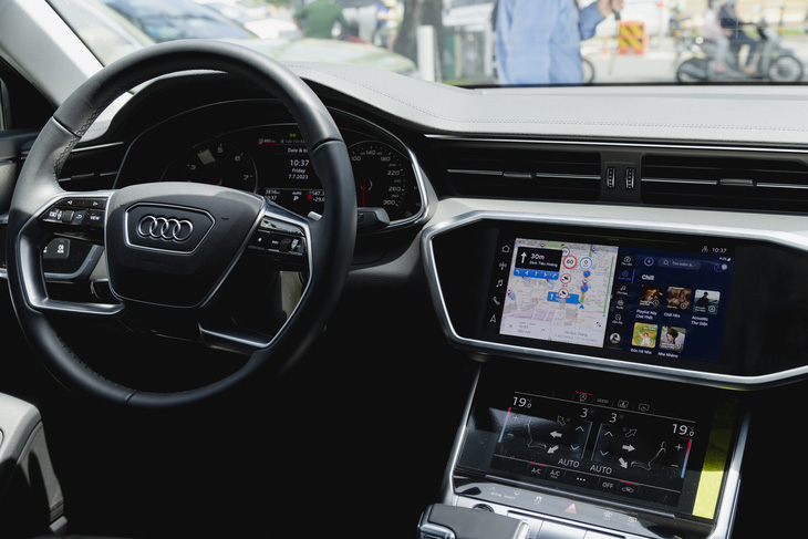 Chủ xe Audi chuyển sang dùng VIETMAP với kỳ vọng có nhiều ứng dụng tương thích với giao thông tại Việt Nam hơn - Ảnh: Audi Việt Nam