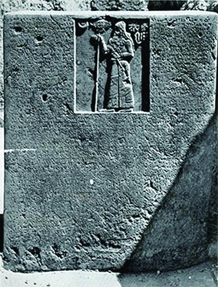 Bia đá kỷ niệm tiệc mừng “tân cung điện&quot; của vua Ashurnasirpal II.
