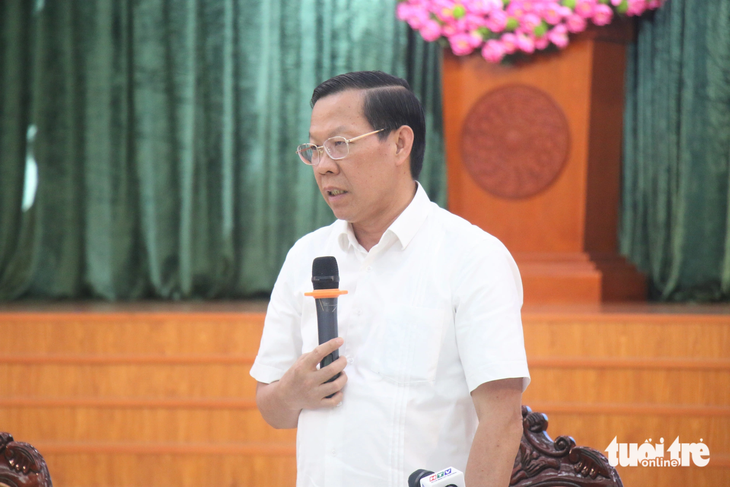 Chủ tịch UBND TP.HCM Phan Văn Mãi phát biểu kết luận tại buổi làm việc - Ảnh: CẨM NƯƠNG 