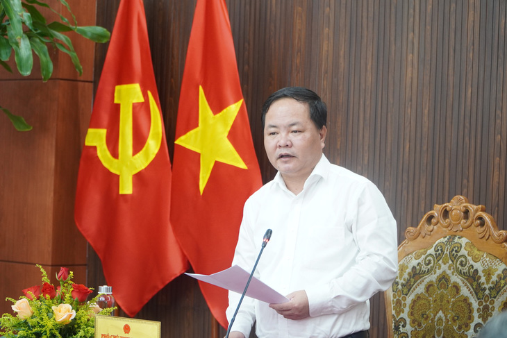 Ông Nguyễn Hồng Quang nói về việc khôi phục cổ phần vốn nhà nước đã thoái vốn ở Công ty cổ phần Cấp thoát nước Quảng Nam - Ảnh: LÊ TRUNG