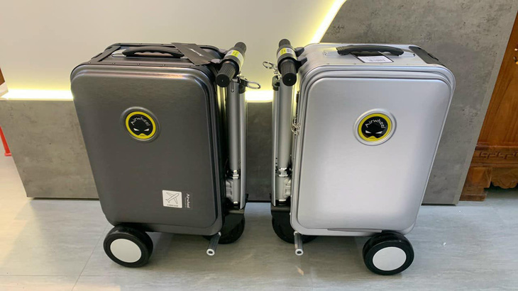 Loại vali tích hợp pin lithium để di chuyển tự động được Vietnam Airlines lưu ý hành khách mang đi máy bay - Ảnh: VNA cung cấp