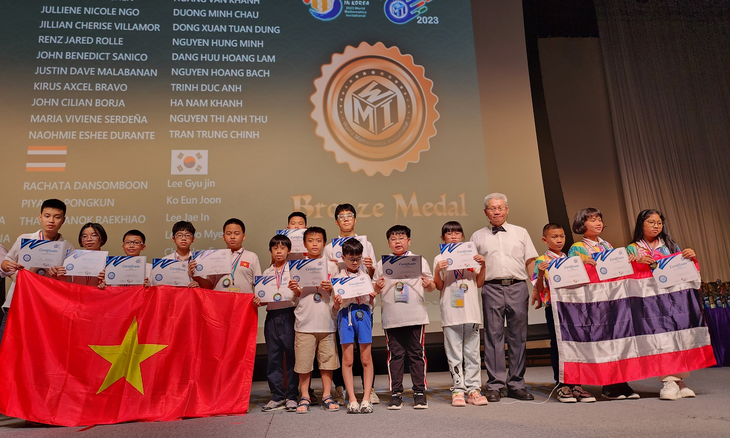 Cả 34 học sinh Việt Nam đoạt giải kỳ thi toán quốc tế WMI