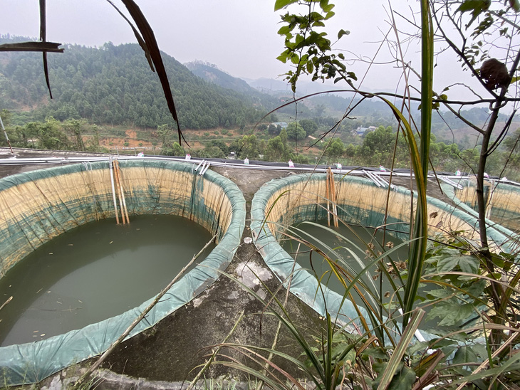 Một mỏ đất hiếm trên địa bàn huyện Bảo Thắng (Lào Cai) sau khi kết thúc quá trình thăm dò trong tình trạng hoang vắng (thời điểm tháng 4-2023) - Ảnh: H.B.