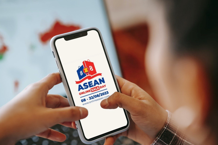 Theo đó, Chương trình Ngày mua sắm trực tuyến ASEAN năm 2023 diễn ra cùng lúc tại 10 nước thành viên thuộc khối ASEAN từ ngày 08-08-2023 đến ngày 22-08-2023