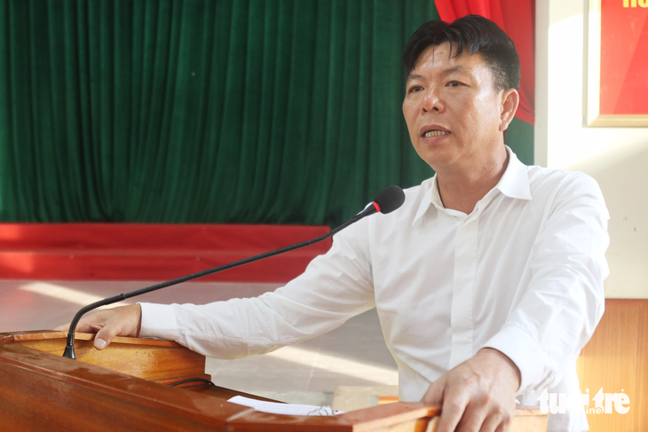 Ông Nguyễn Ngọc Oánh, chủ tịch hội đồng quản trị Công ty cổ phần xi măng Sông Lam, chia sẻ về quá trình đầu tư dự án - Ảnh: DOÃN HÒA