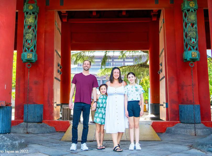 Gia đình cô Veronica Hanson thích sống ở Nhật vì sự an toàn - Ảnh: HANSON