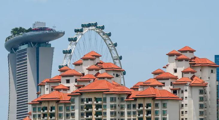Các căn hộ cao cấp gần khách sạn Marina Bay Sands, Singapore - Ảnh: AFP