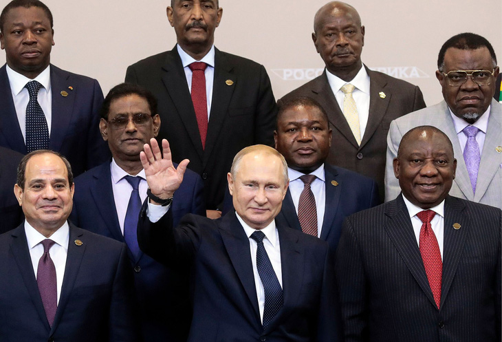 Tổng thống Putin và các lãnh đạo châu Phi tại Hội nghị thượng đỉnh ở Sochi năm 2019 - Ảnh: Washington Post