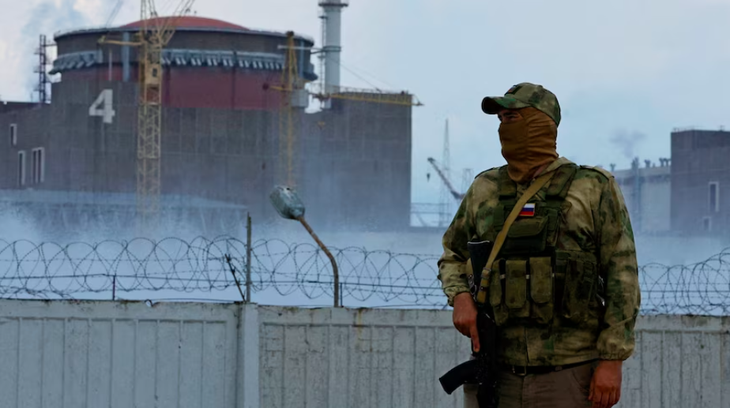 Lực lượng Nga đã kiểm soát Nhà máy điện hạt nhân Zaporizhzhia của Ukraine sau khi xung đột Nga - Ukraine nổ ra vào tháng 2-2022 - Ảnh: REUTERS