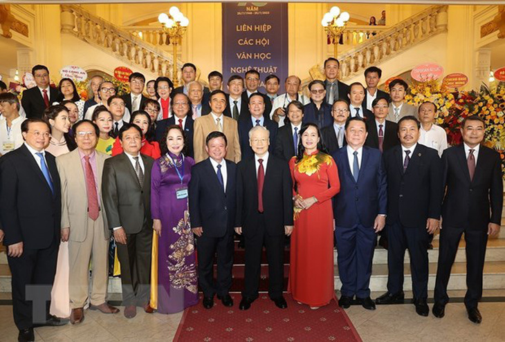 Tổng bí thư Nguyễn Phú Trọng và các lãnh đạo Đảng, Nhà nước cùng các đại biểu tham dự buổi lễ - Ảnh: TTXVN