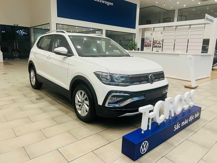 Giá Volkswagen T-Cross sau giảm vẫn đắt hơn nhiều so với đối thủ - Ảnh: Đại lý Volkswagen/Facebook