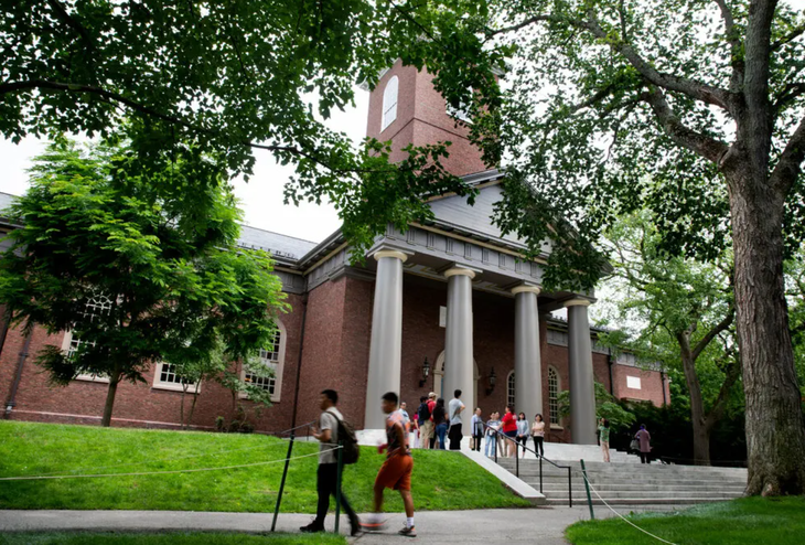 Khuôn viên Đại học Harvard - Ảnh: THE NEW YORK TIMES